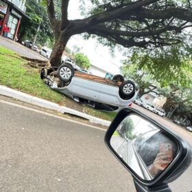 Fotos de Motorista avança preferencial e causa acidente em Maringá 