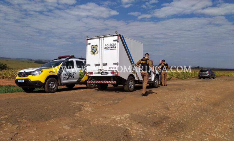 Fotos de Homem é encontrado morto com marcas de tiros dentro de carro na zona rural