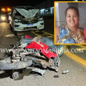 Fotos de Carro bate na traseira de motoneta e mata mulher de 41 anos 
