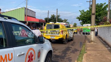 Fotos de Homem é morto com mais de 20 facadas na tarde deste sábado