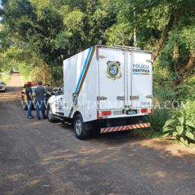 Fotos de Mulher é encontrada sem cabeça e nua dentro de córrego em Maringá