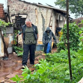 Fotos de Idoso morre carbonizado após incêndio em residência em Sarandi