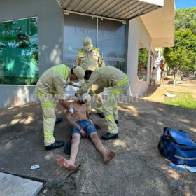 Fotos de Duas pessoas são esfaqueadas e autor é preso em flagrante em Maringá 