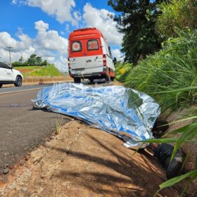 Fotos de Homem é encontrado morto às margens da rodovia BR-376