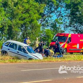 Fotos de Motorista é socorrido de helicóptero após ser ejetado de veículo em capotamento