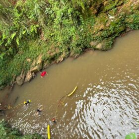 Fotos de Adolescente morre afogado em córrego próximo ao Bosque II, em Maringá 