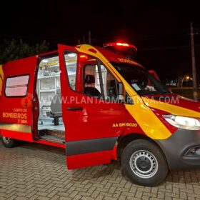 Fotos de Homem é intubado após ser esfaqueado na Praça Souza Naves, em Maringá