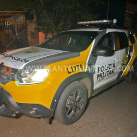 Fotos de Jovens sofrem atentado a tiros no Jardim Universal em Sarandi