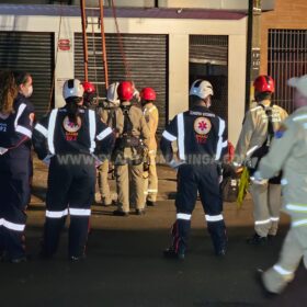 Fotos de Trabalhador de 72 anos, que sofreu uma descarga elétrica de 13 mil volts em Maringá, morre no hospital