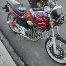 Fotos de VÍDEO: Ladrão furta moto avança preferencial e sofre acidente em Maringá