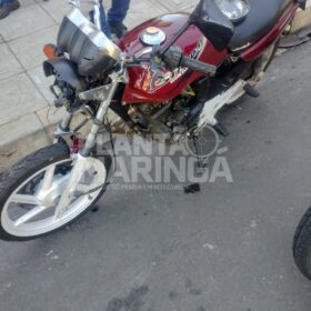 Fotos de VÍDEO: Ladrão furta moto avança preferencial e sofre acidente em Maringá