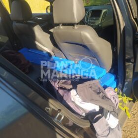 Fotos de Câmera registra perseguição policial que resultou na apreensão de carro carregado de drogas em Maringá