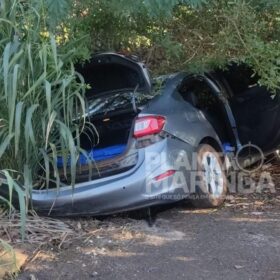 Fotos de Câmera registra perseguição policial que resultou na apreensão de carro carregado de drogas em Maringá