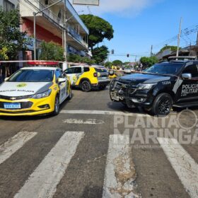 Fotos de Vídeo mostra motociclista sendo baleado enquanto andava de moto; durante o atendimento uma viatura da Polícia Militar capotou