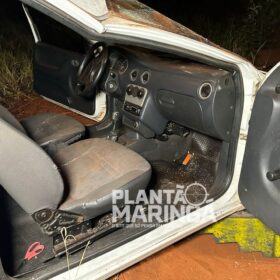 Fotos de Motorista perde controle da direção, carro cai em ribanceira em Maringá 