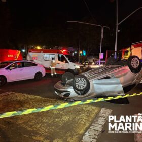 Fotos de Enquanto aguardava atendimento após sofrer acidente de moto, mulher é atropelada por carro que capotou em um segundo acidente em Maringá - Veja o vídeo