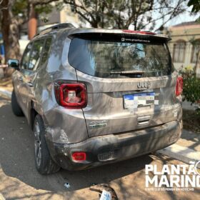 Fotos de Idosa capota carro após bater em veículos estacionados em Maringá 