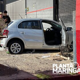 Fotos de No dia dos pais, homem morre após bater carro contra parede de oficina em Maringá