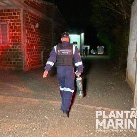 Fotos de Homem invade residência para mata ex-mulher, mas acaba esfaqueando amiga dela em Sarandi