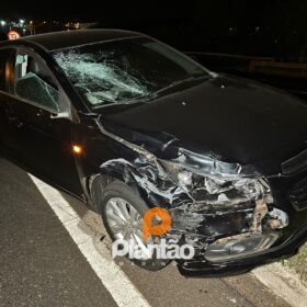 Fotos de Câmera de segurança registrou acidente que matou morador de Maringá na BR-376