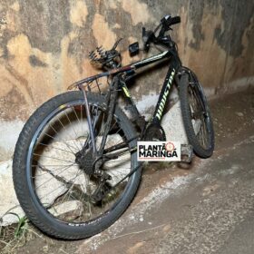 Fotos de Vídeo mostra dois carros e uma moto atropelando ciclista que morreu no Contorno Norte em Maringá - apenas um condutor parou para prestar socorro  