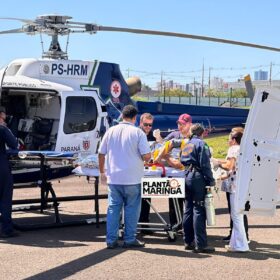 Fotos de Homem fica com ripa cravada no abdômen durante acidente de trabalho  