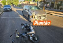 Fotos de Idoso é hospitalizado em estado grave após acidente entre carro e moto elétrica em Maringá