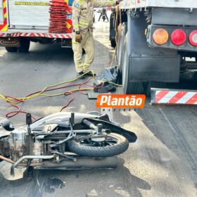 Fotos de Jovem morre em acidente grave na Avenida Colombo, em Maringá