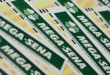 Fotos de Oito apostas do Paraná garantem prêmio na Mega-Sena; próximo concurso vai pagar R$ 200 milhões