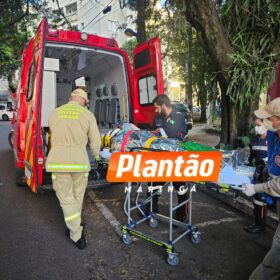 Fotos de Homem é intubado após ser agredido com pedaço de madeira em Maringá