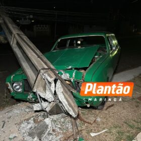 Fotos de Motorista perde controle de Caravan e bate em poste em Maringá