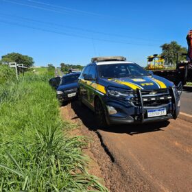 Fotos de Veículo carregado com mais de 200 quilos de maconha é apreendido em Maringá