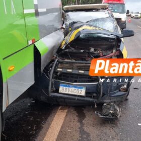 Fotos de Colisão entre viatura da PRF e ônibus deixa dois policiais feridos na BR-376, em Mandaguaçu