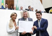 Fotos de Delegado Jacovós toma posse como 2º vice-presidente na Alep