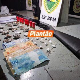 Fotos de Escopeta calibre 12 utilizada em tentativa de homicídio em Sarandi é apreendida pela Rotam