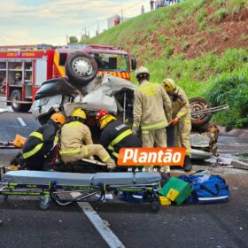 Fotos de Pai e mãe morrem e filho de 4 anos fica em estado grave após acidente no Contorno Norte em Maringá