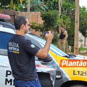 Fotos de Homem é assassinado a tiros e golpes de facão neste domingo